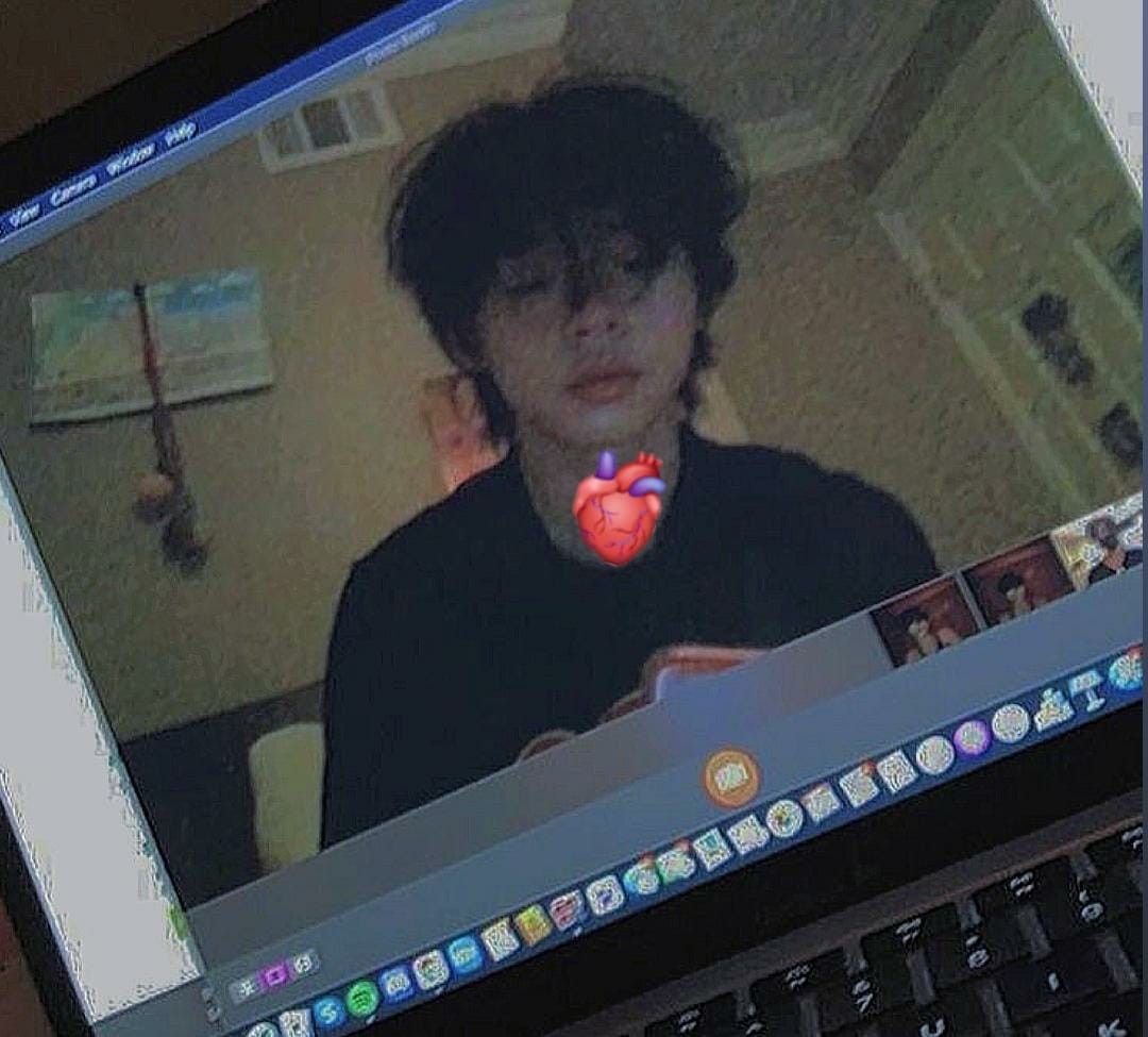 Ảnh trai đẹp 2012 được cộng đồng mạng xem như biểu tượng cho tuổi học trò