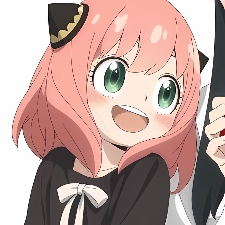 Anya ngạc nhiên nhìn lên đầy thích thú