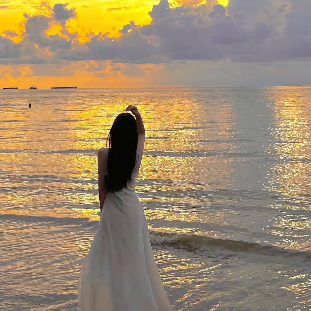 Chỉ cần đứng quay lưng, ảnh vẫn đầy sức hút