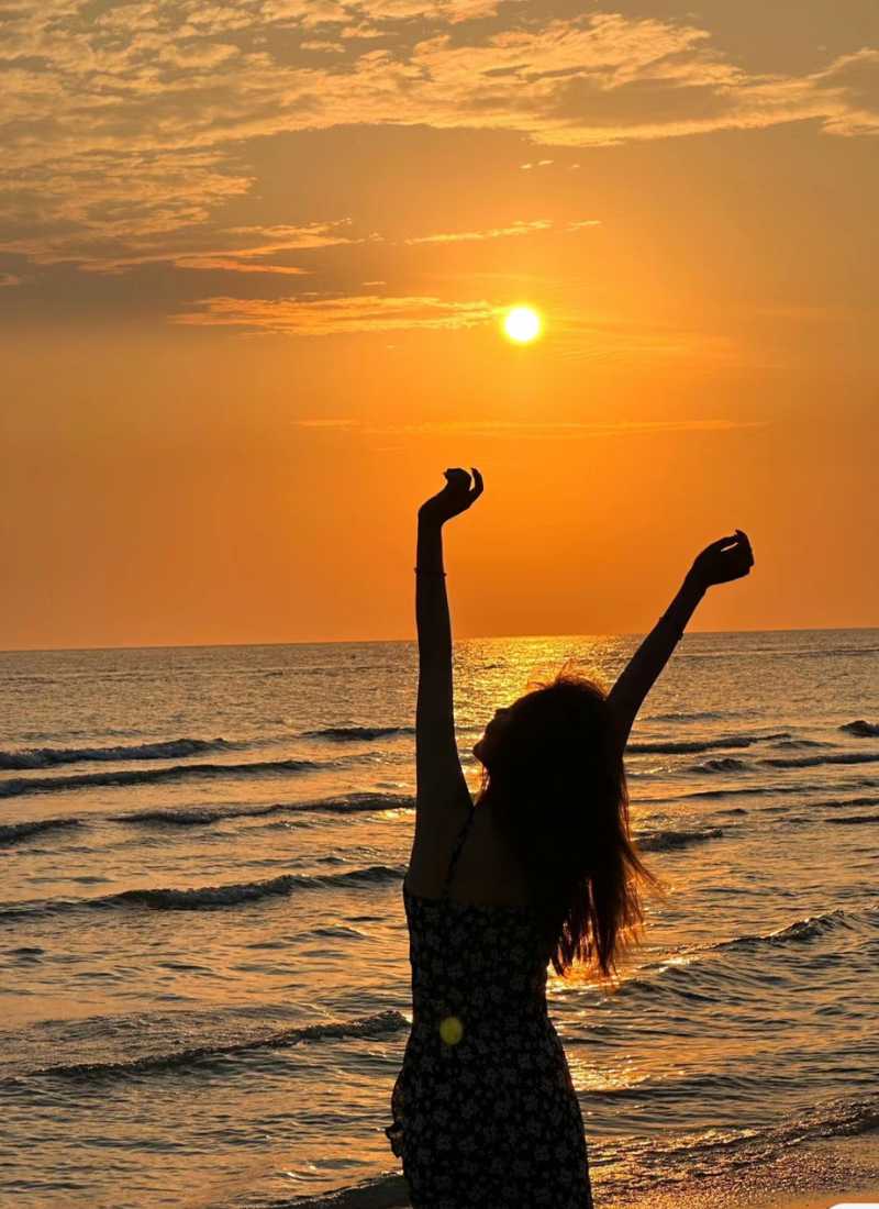 Chụp sau lưng để giữ lại cả trời yên bình