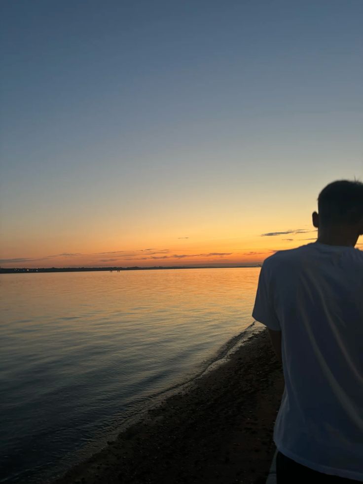 Chụp ảnh sau lưng là lúc mình thật với mình