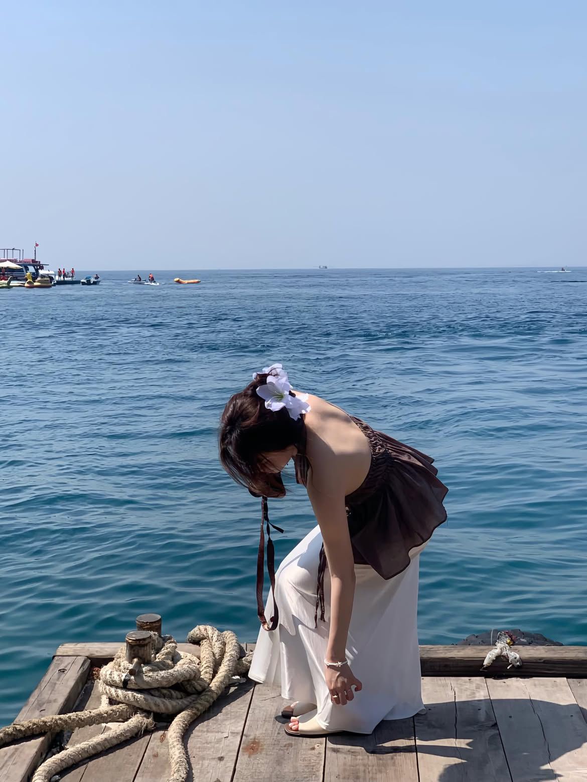 Góc ảnh sau lưng giúp người xem cảm thấy nhẹ nhõm