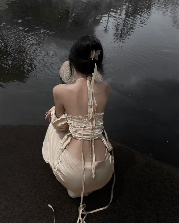 Tạo dáng đơn giản nhưng ảnh lại rất có chiều sâu