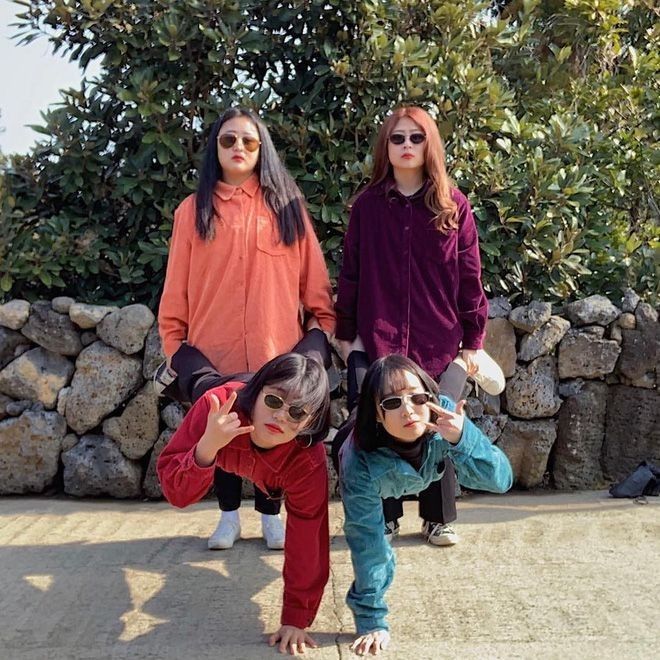 Không giống ai nhưng vui gấp đôi