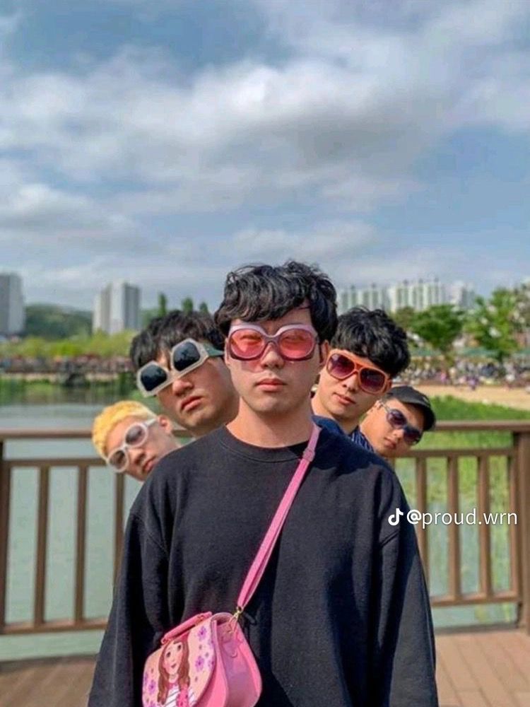 Nhóm mình mà đã chơi thì khỏi chê