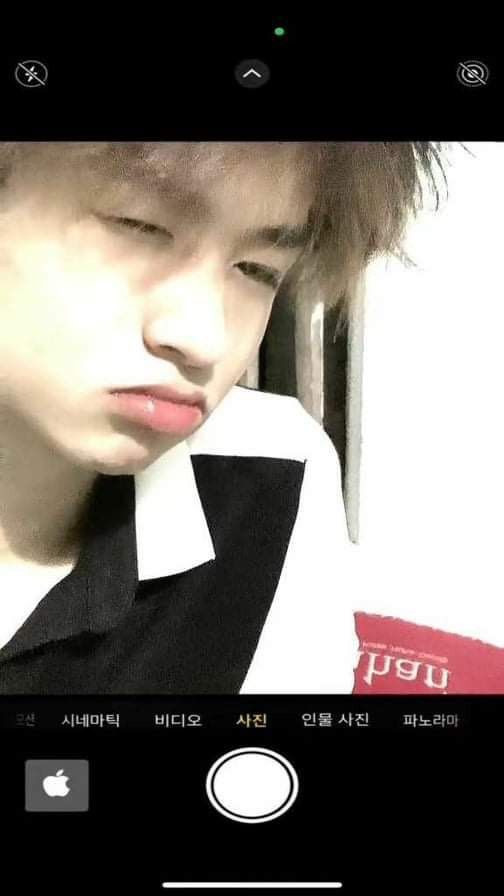 Bộ ảnh trai đẹp 2007 nhận về nhiều phản hồi tích cực trên các nền tảng mạng xã hội