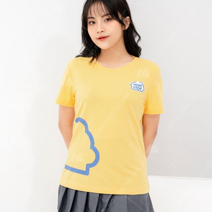 Mẫu áo thun cổ tròn đẹp, thanh lịch cho nữ giới