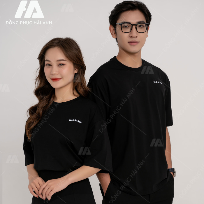 Đơn giản và tinh tế cùng mẫu áo thun cổ tròn màu trơn