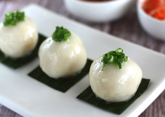 Thành phẩm món bánh ít trần nhân đậu xanh dừa ngọt