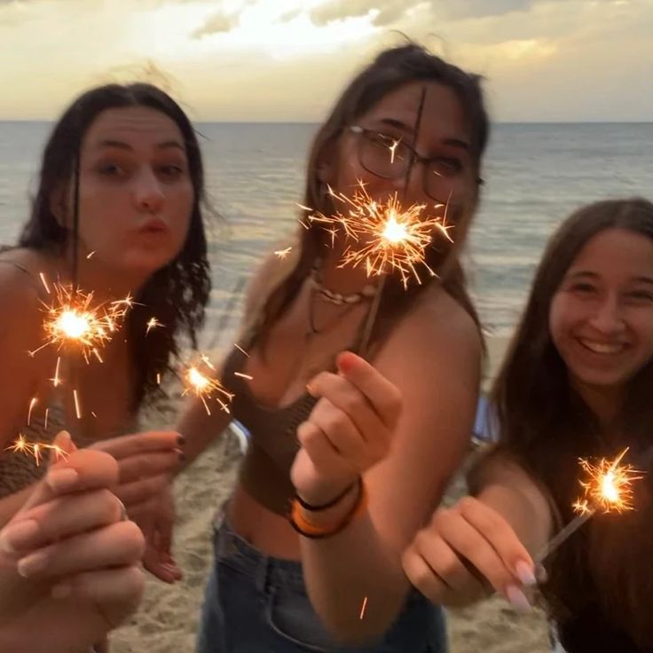 Mỗi cú bấm máy là một câu chuyện nhỏ