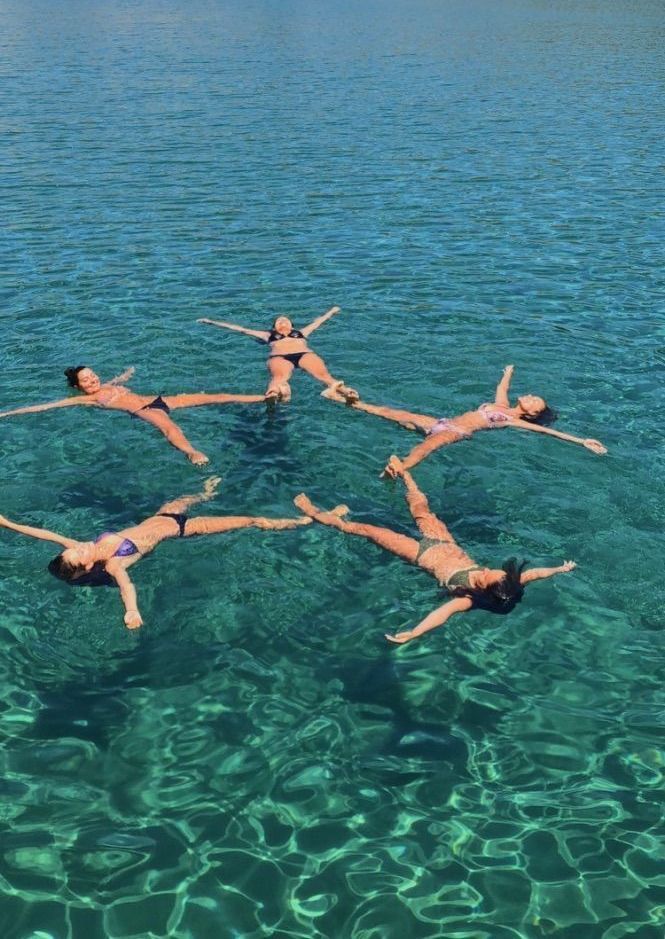 Khoảnh khắc vui nhộn đầy màu sắc và năng lượng