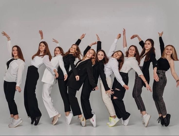 Phong thái tự tin, thể hiện sự gắn kết