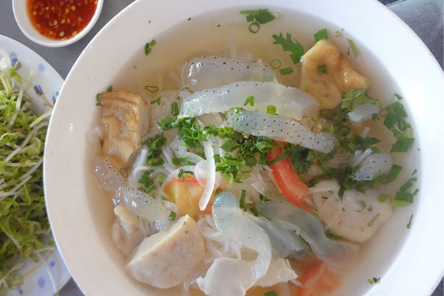 Bún sứa