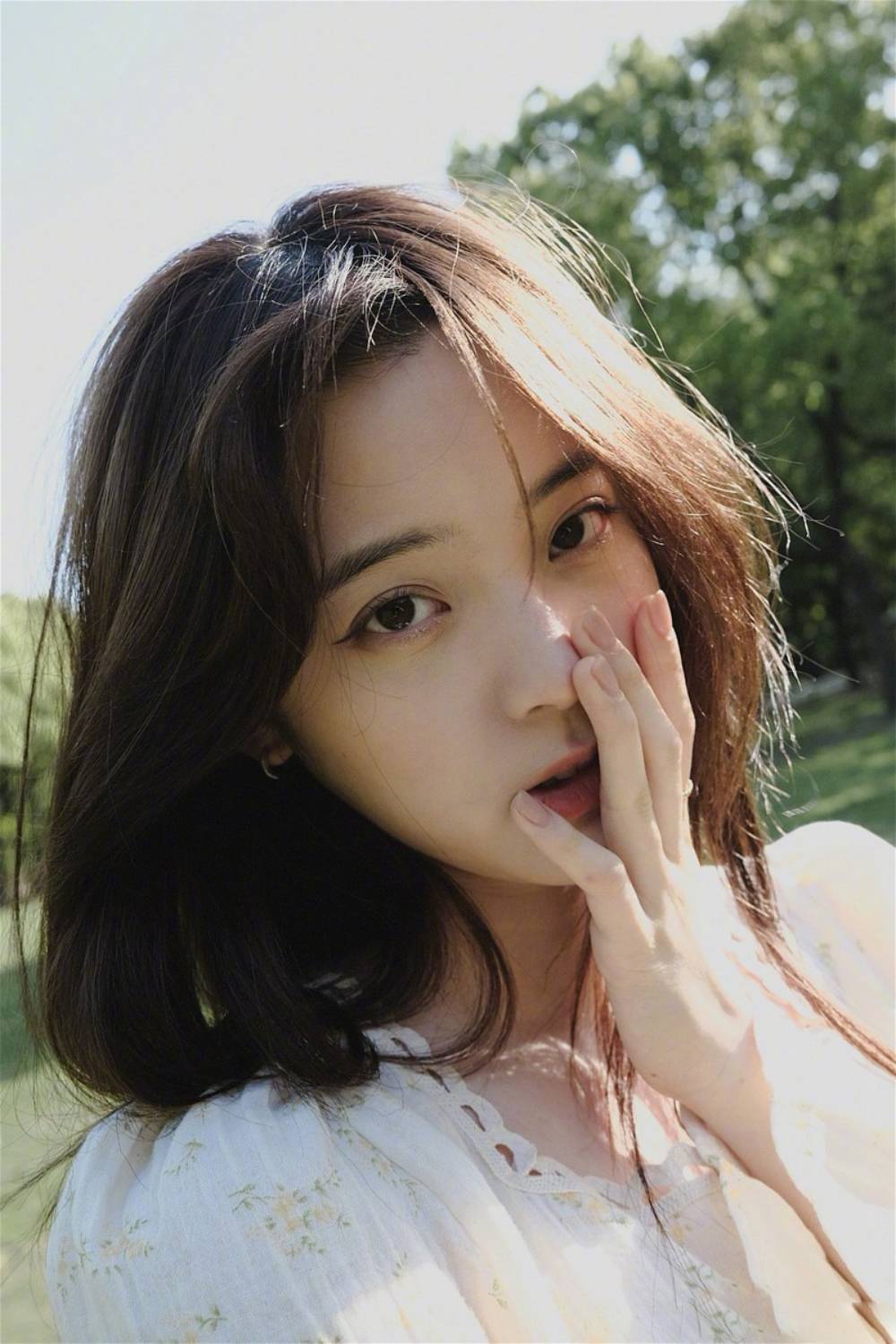 Sử dụng chế độ chụp ảnh chân dung xóa nền