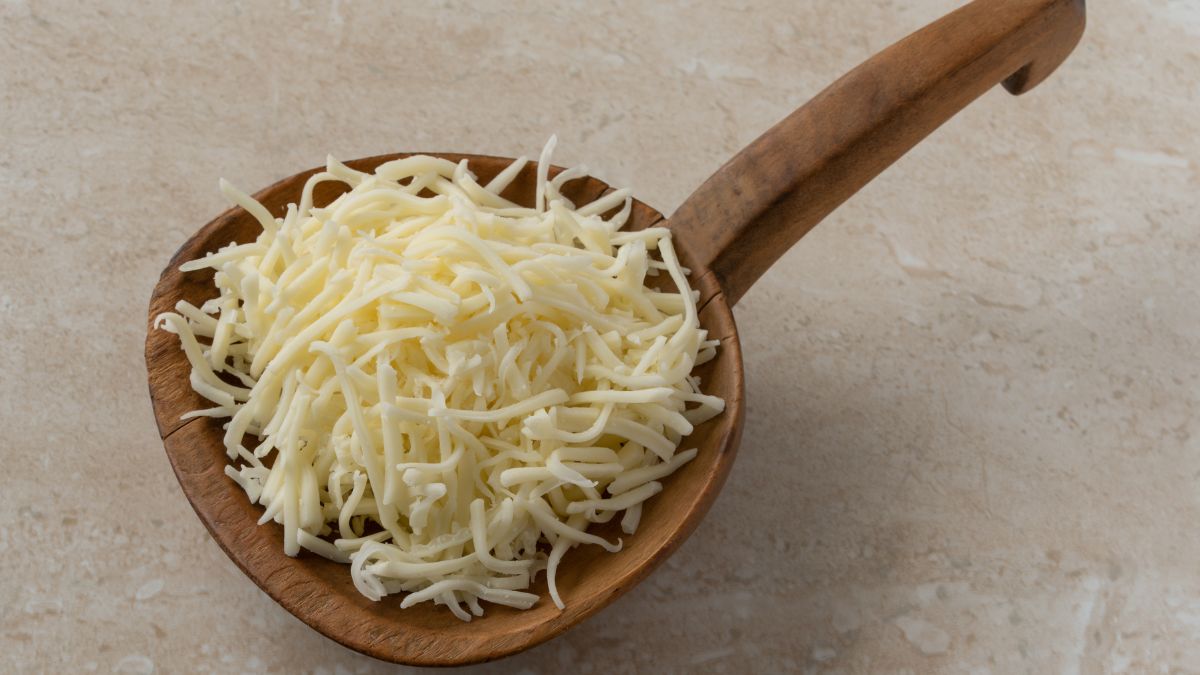 nguyên liệu làm sốt phô mai nướng hàu bằng nồi chiên không dầu