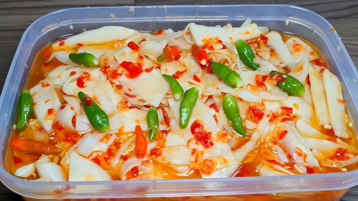 cách làm măng ớt từ măng mai