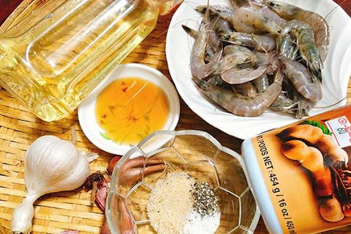 Nguyên liệu làm tôm rim me đơn giản nhất
