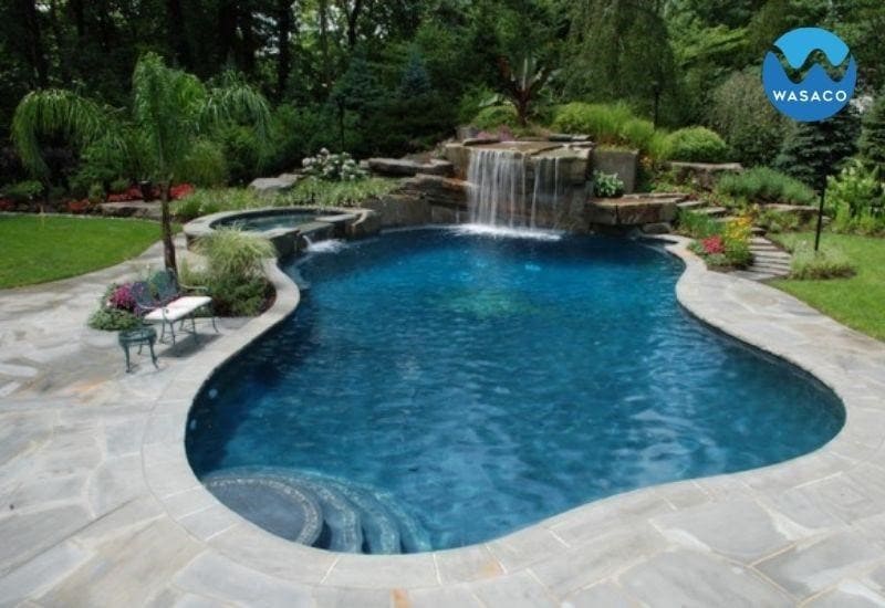 Tính thể tích bể bơi không có hình dạng cụ thể