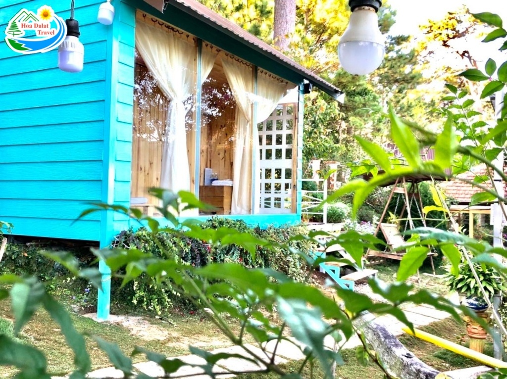 Tout Petit Villa & Coffee