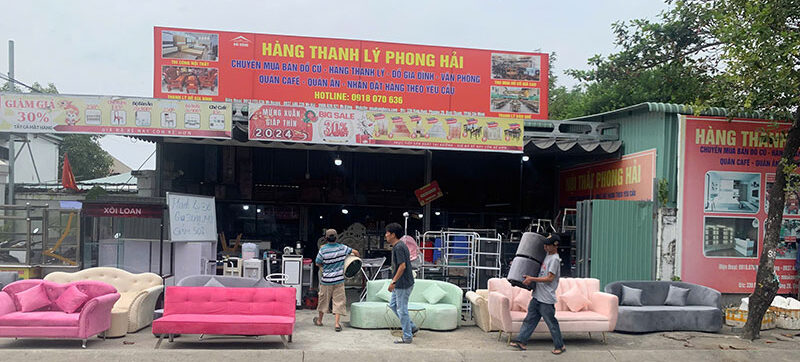 hoat-dong-tai-cua-hang-phong-hai-4-e1741160399761 Thanh Lý Chuồng Thú Cưng Inox Giá Rẻ Mới 99%