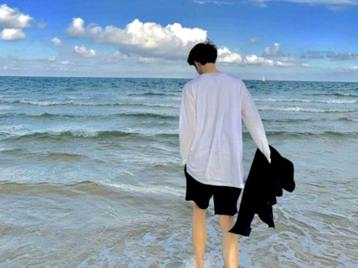 Những con sóng xô bờ, tung bọt trắng xóa sẽ tạo một hiệu ứng đầy ấn tượng cho bức hình