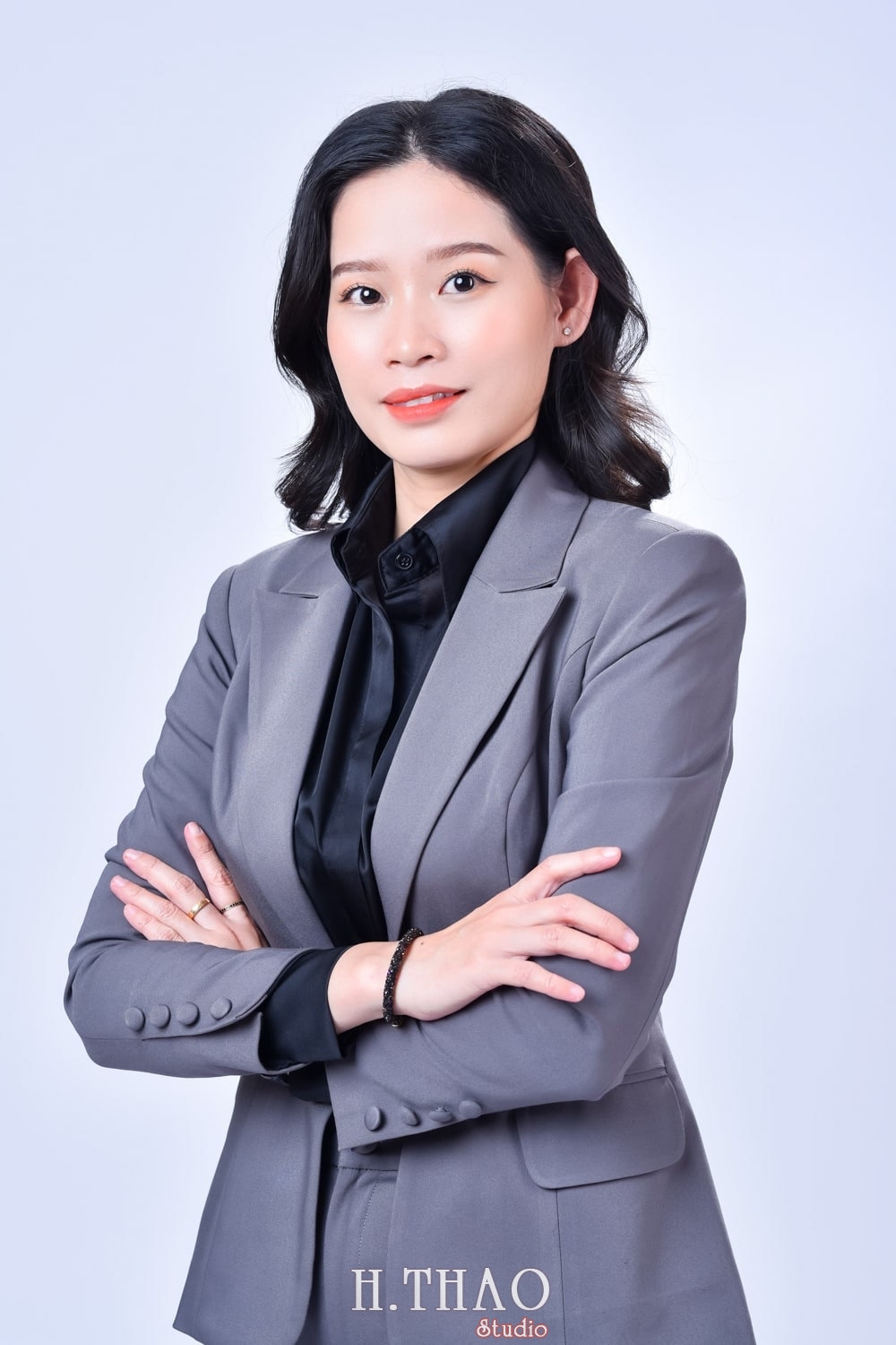 Anh doanh nhan 5 min - Dịch vụ chụp ảnh công sở đẹp, chuyên nghiệp tại TPHCM - HThao Studio