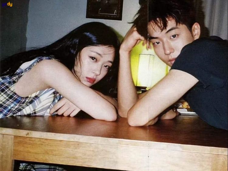 Vì sao nên tìm hiểu cách tạo dáng chụp ảnh với người yêu?