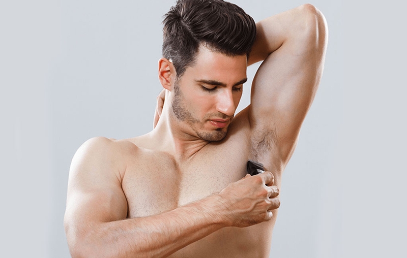 Giải đáp thắc mắc: Có nên cạo lông nách nam không?