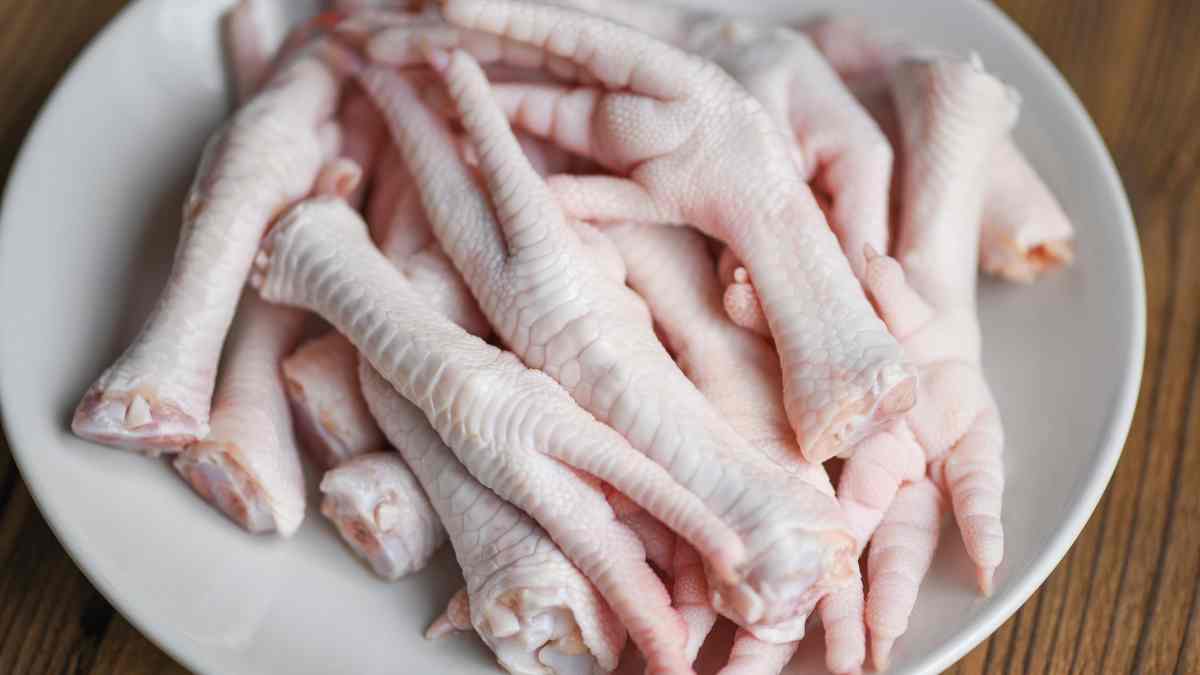 cách làm chân gà sốt thái