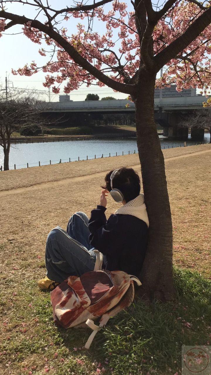 Ảnh nghe nhạc chill