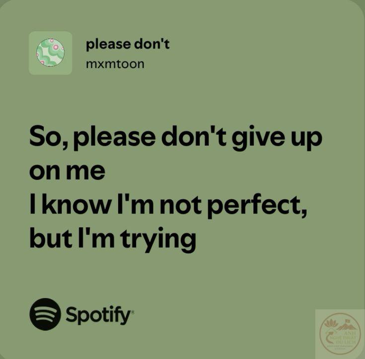 Nỗi nhớ âm thầm vẫn hiện diện qua từng khoảnh khắc lặng yên