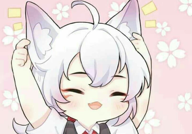 Hồ ly anime tinh nghịch đang vươn vai