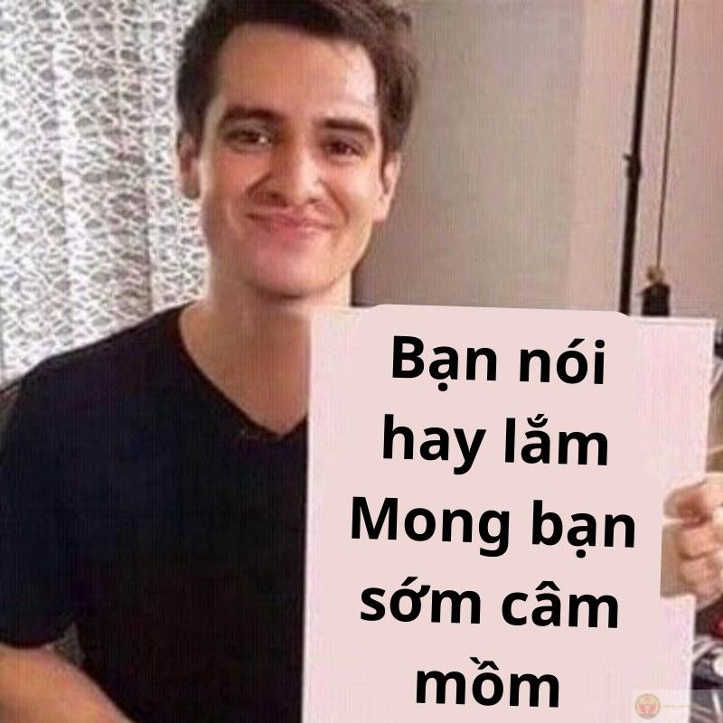 Cái gì kỳ cục vậy, câm mồm đi cho lẹ