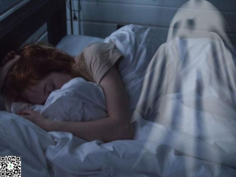 Mơ Thấy Người Chết Có Ý Nghĩa Gì? Giải Mã Điềm Báo Tâm Linh, Vận Hạn Và Con Số May Mắn