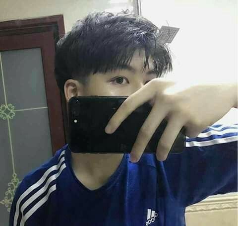 Đẹp trai ❤ che mặt 🍀