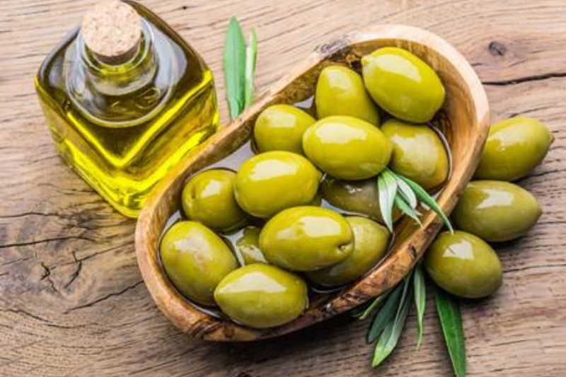 Quả oliu đen hay xanh tốt hơn