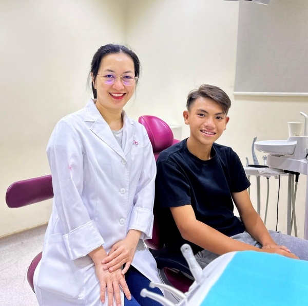 sưng lợi hàm dưới