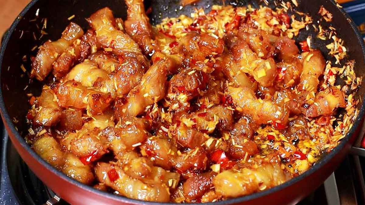 Món ngon từ thịt lợn - Thịt ram sả ớt