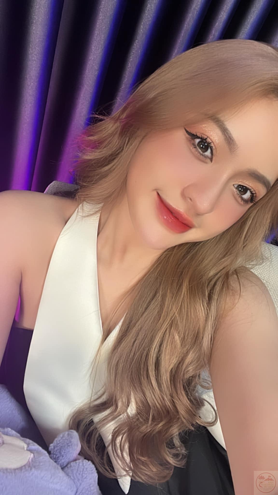 Hình ảnh gần gũi của cô ấy khiến người xem cảm thấy thân thuộc