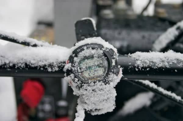 Ảnh hưởng của nhiệt độ khắc nghiệt đến đồng hồ cơ