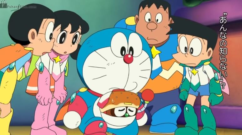 Doraemon cầm bánh mì lạ khiến mọi người bất ngờ
