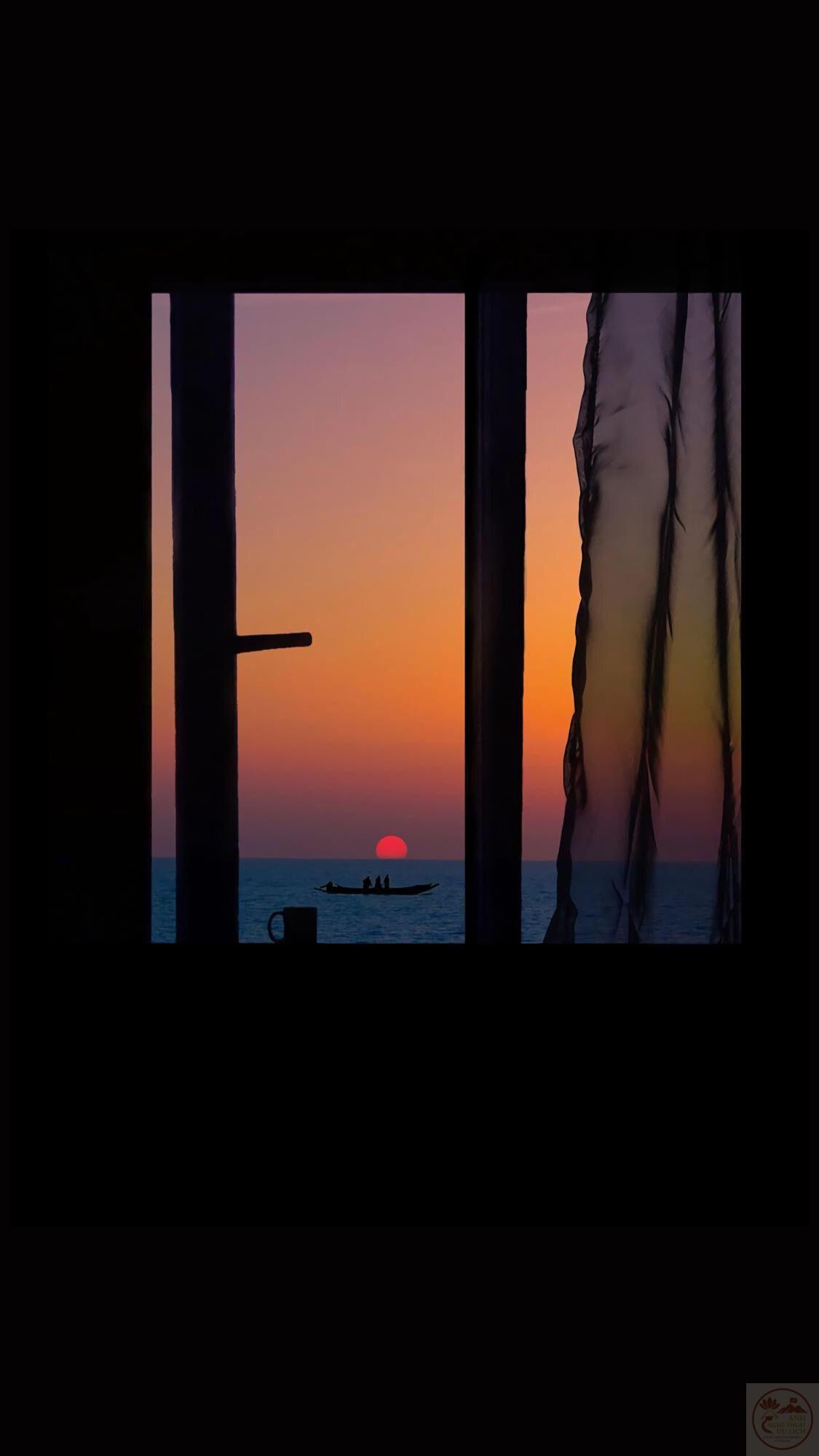 Đủ để ta hiểu nỗi buồn không phải kẻ thù mà là người đồng hành