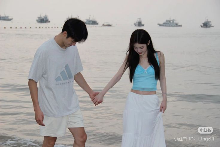 Biển xanh là nơi tình yêu lên tiếng