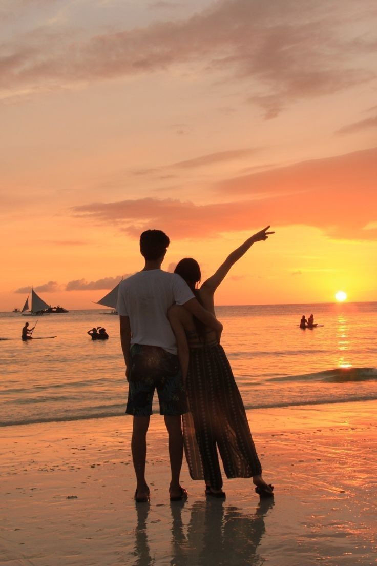 Bức ảnh đôi - nơi lưu giữ một cái ôm lặng lẽ