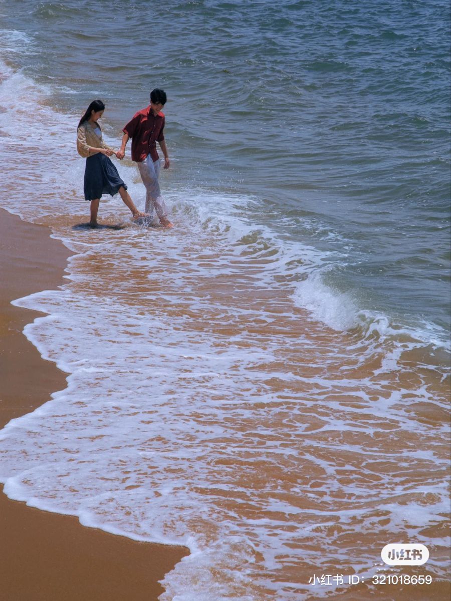 Chụp ảnh đôi để giữ lại nụ cười hôm ấy