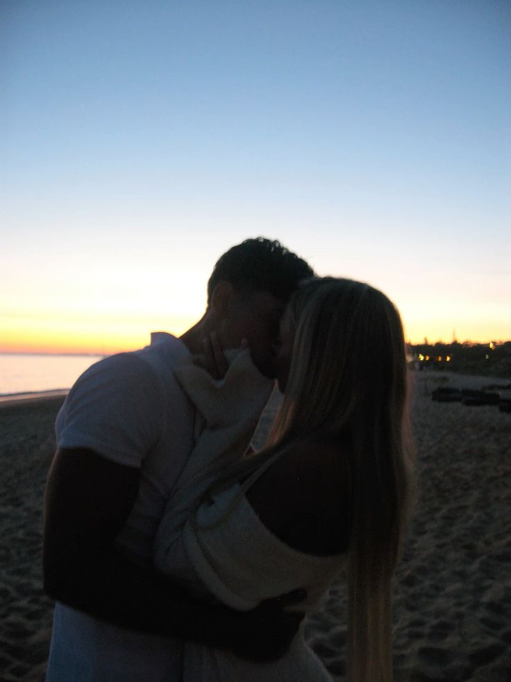 Chụp ảnh đôi là cách giữ lại từng mùa yêu