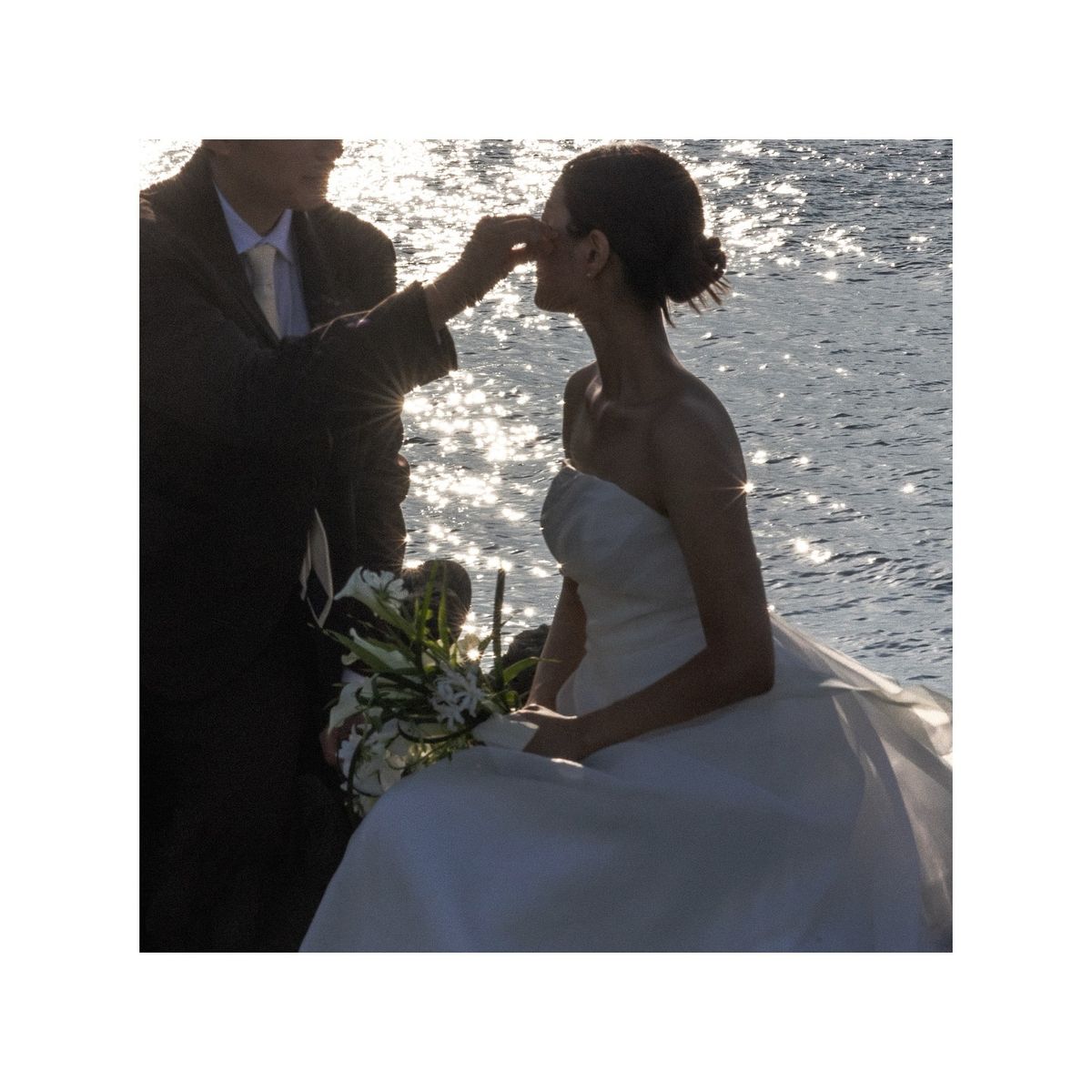 Khung hình có sóng, có nắng và có người ta thương