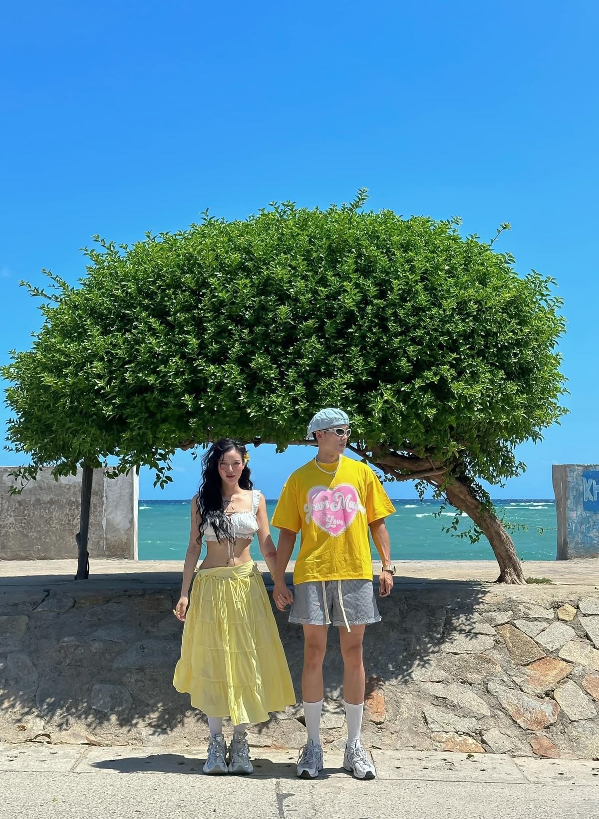 Cặp đôi và biển - sự kết hợp hoàn hảo