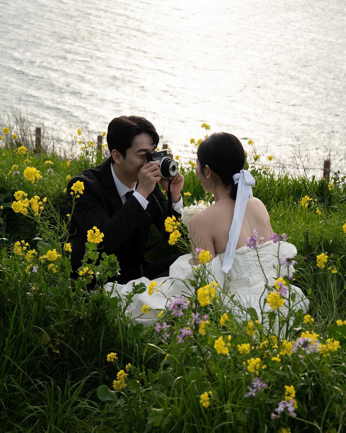 Mỗi tấm ảnh đôi là một kỷ niệm dịu dàng