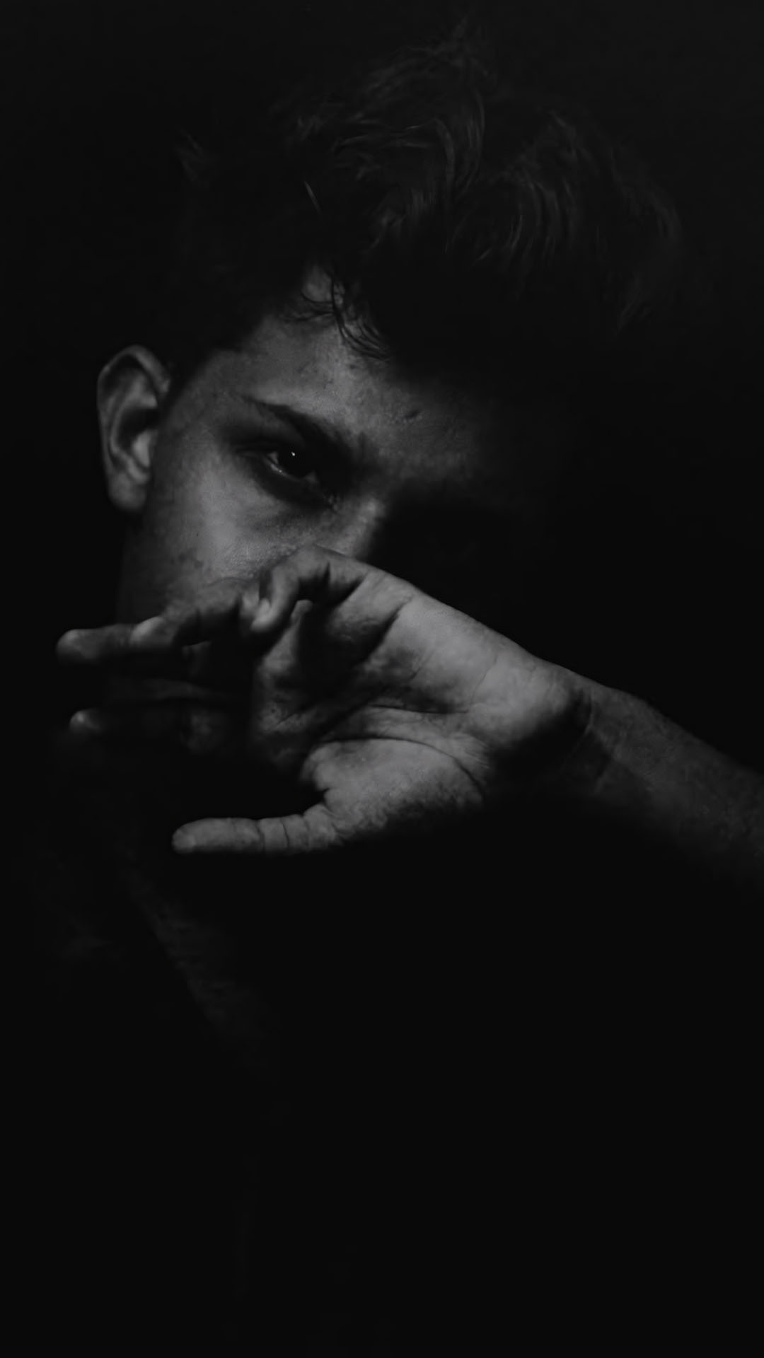 anh nam buon che mat khoc 1920px 1080px full hd 2